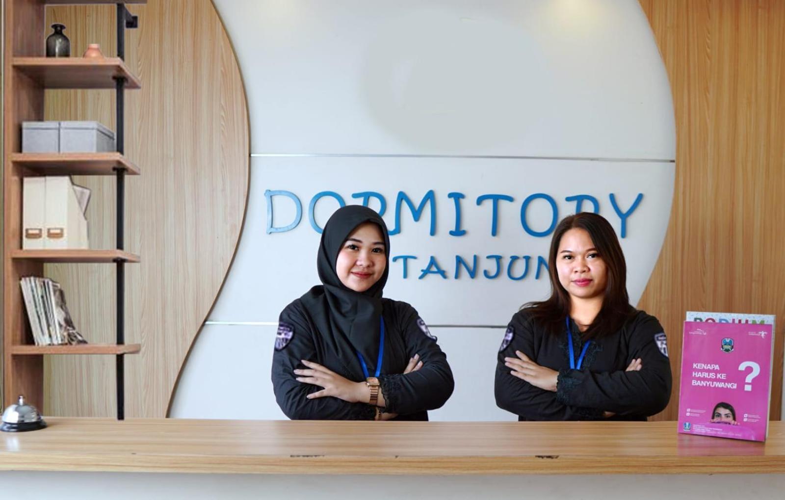 Dormitory Tourism Sritanjung Banyuwangi By Gajahsora Management Exterior foto